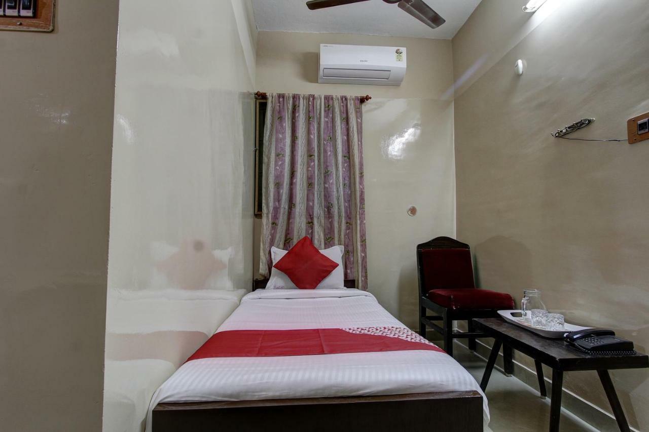 Готель Oyo 44419 Syed Park Residency Тірунелвелі Номер фото